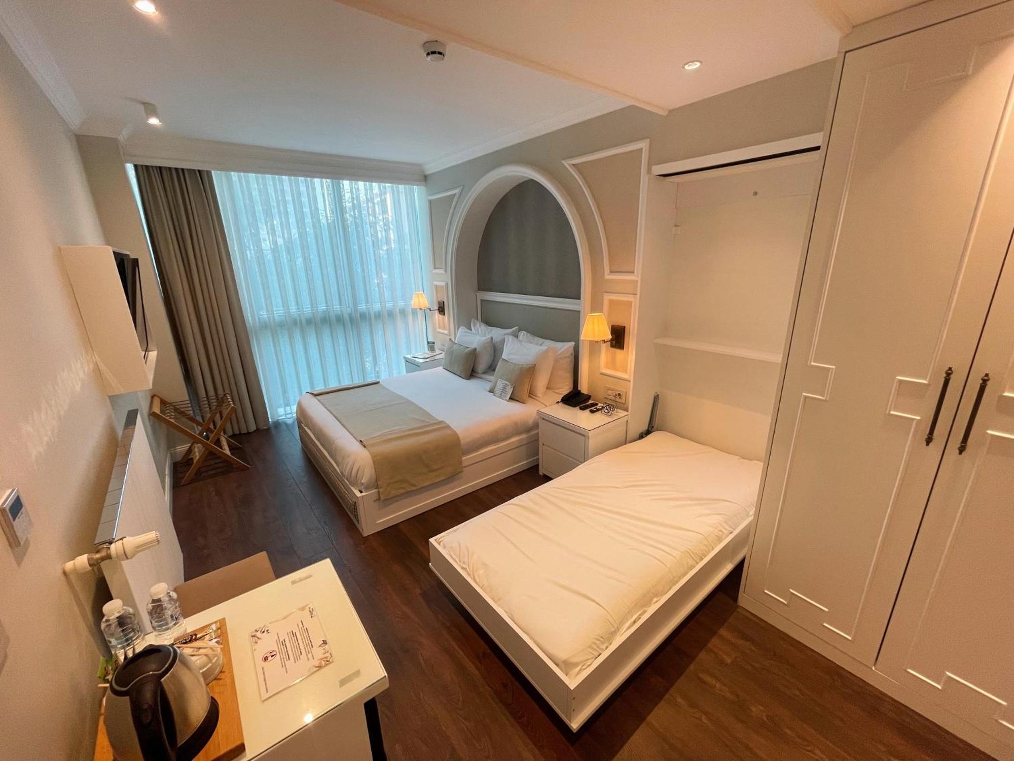 Dbd Hotel Bayrakli İzmir Eksteriør bilde