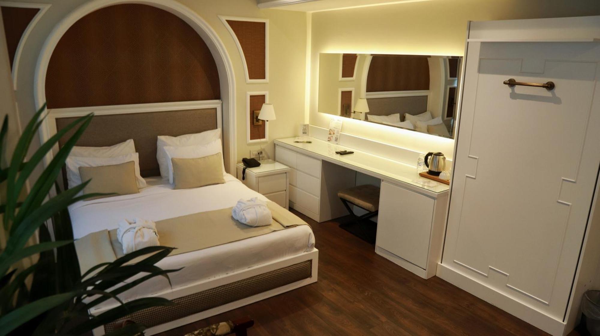 Dbd Hotel Bayrakli İzmir Eksteriør bilde